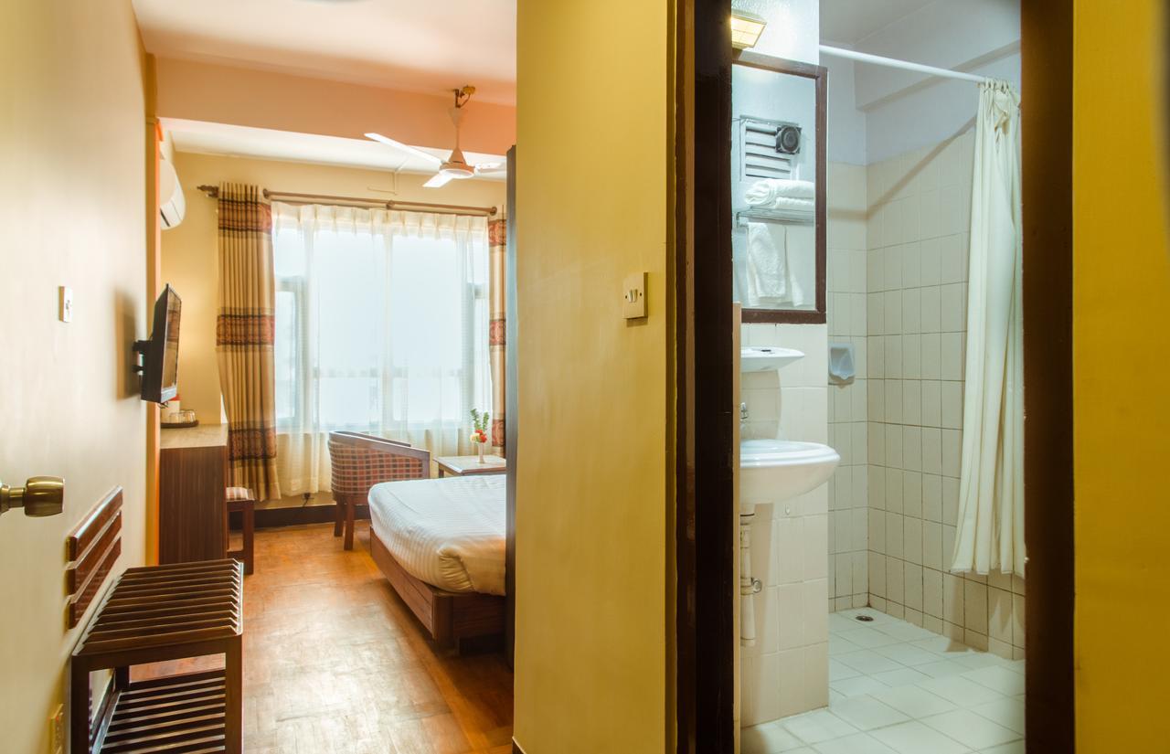 Little Nepal Inn Κατμαντού Εξωτερικό φωτογραφία