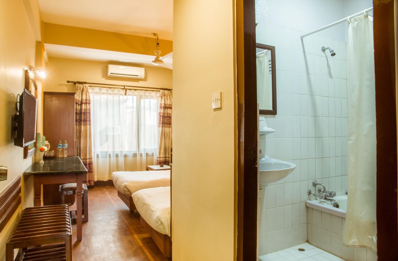 Little Nepal Inn Κατμαντού Εξωτερικό φωτογραφία